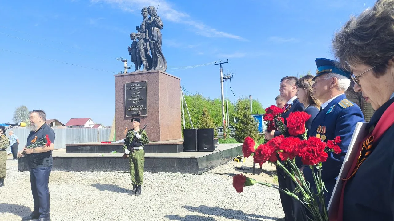 На территории Пышминского территориального управления прошли митинги, посвящённые 81-й годовщине Вел