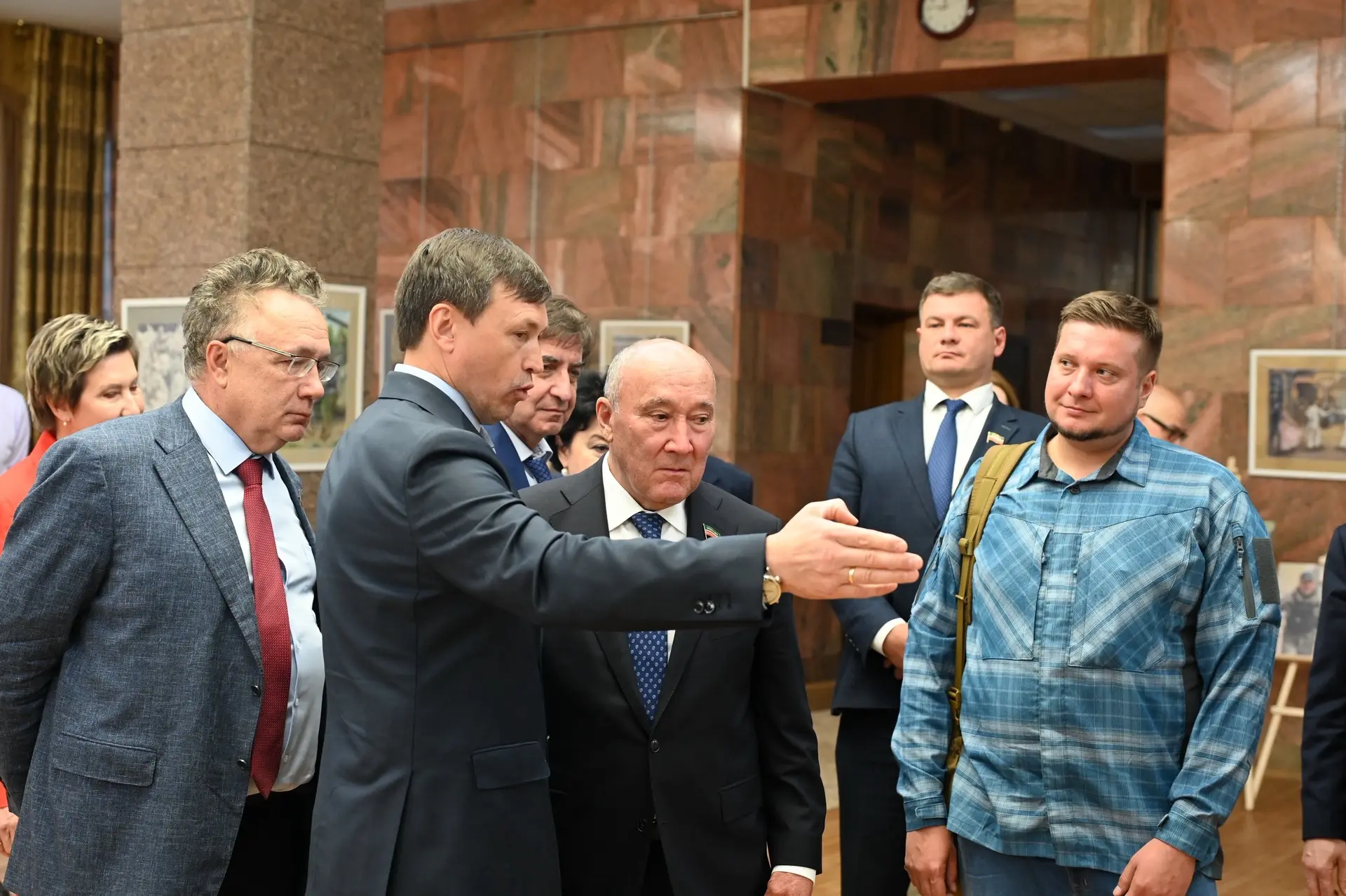 В Государственном Совете открылась выставка фотографий «Тыл и фронт – общая победа»

Фото: Официальн