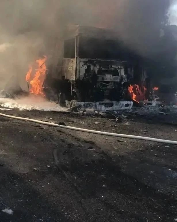 Пять человек, включая ребенка, погибли в результате атаки украинского дрона на автобус в Белгородско