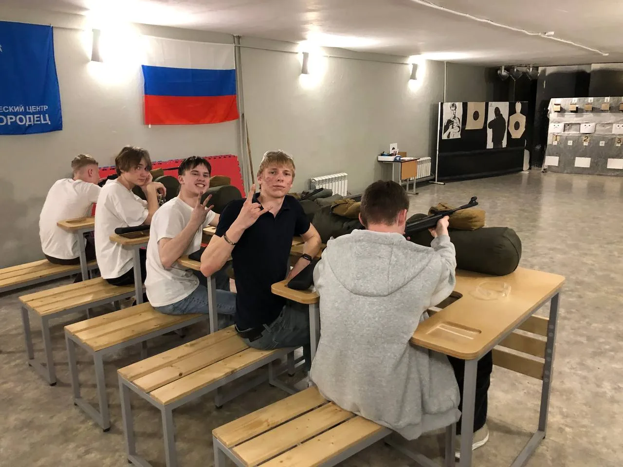 18 марта на базе школы 156 им. Рябцева в Сормовском районе команда школы 35 поучаствовала в турнире 