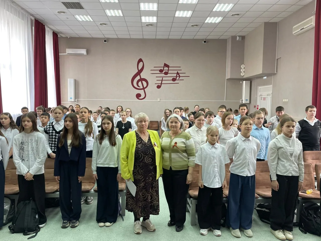 Совместно с Советом Ветеранов Калининского округа, мы провели важное и трогательное мероприятие — «У