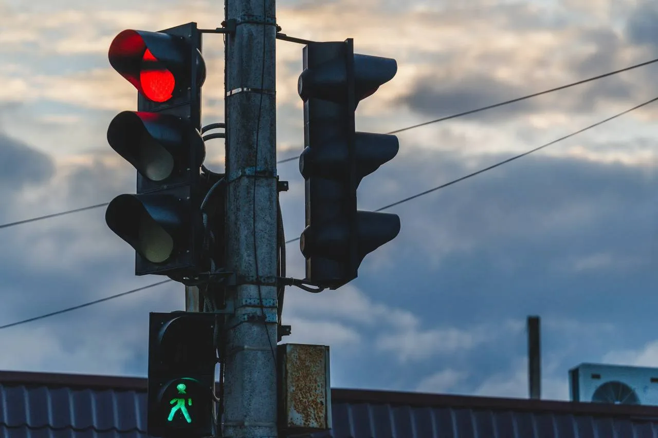 🚧 16 сентября ограничат движение по Беляевскому путепроводу