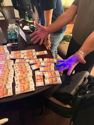 В Москве задержан замгендиректора по корпоративной защите ООО «Газпром энергохолдинг» Моисеенко. Реч