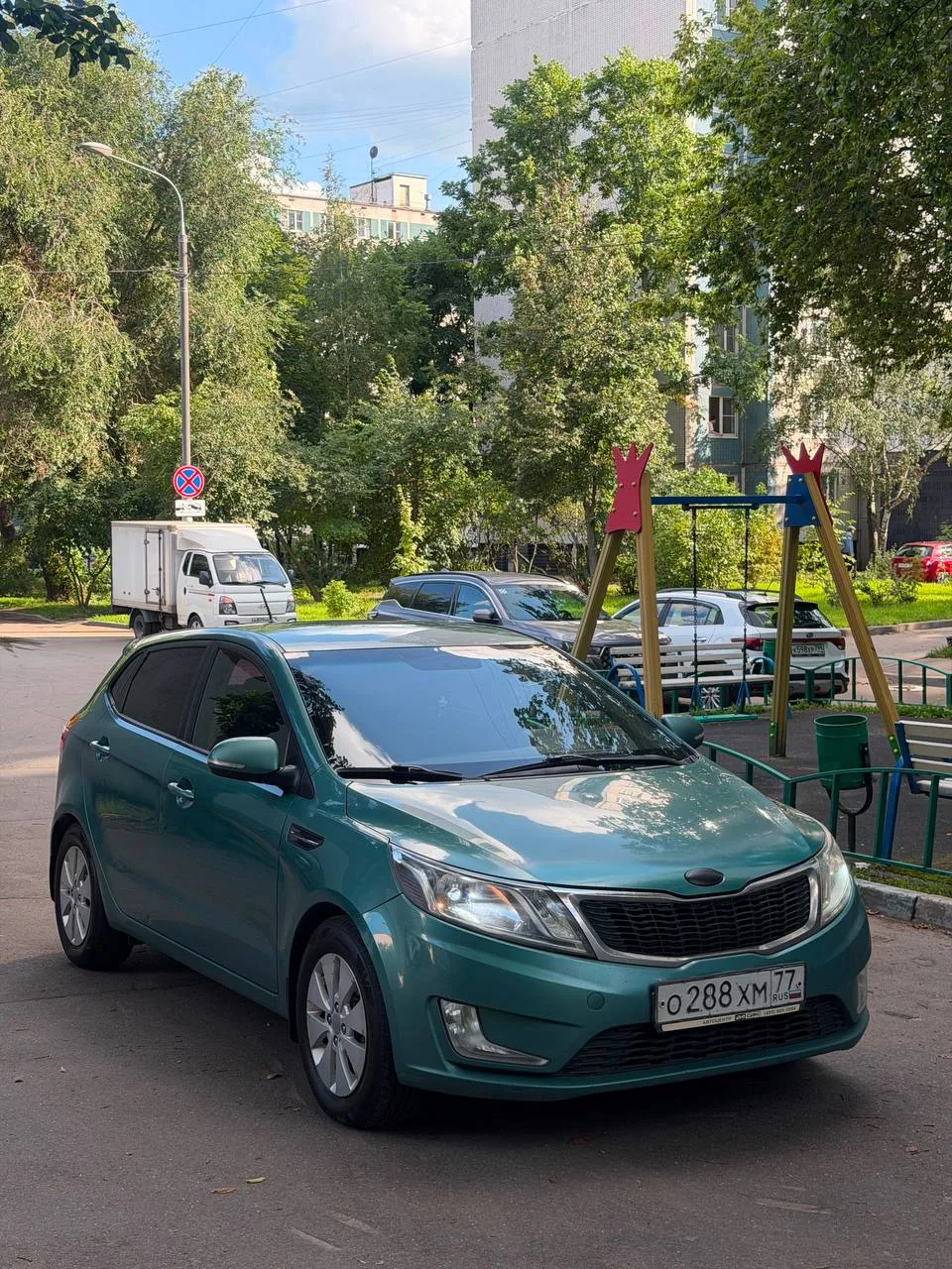 Киа Рио 2013 год
1.6 АТ

Автотека отличная!
Без происшествий!!!

Вся в родном окрасе (есть возрастны
