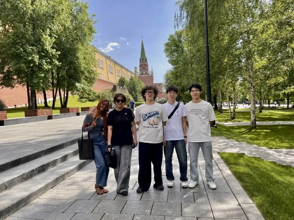 🏛️ Сокровища Кремля: день группы ФЯ‑22