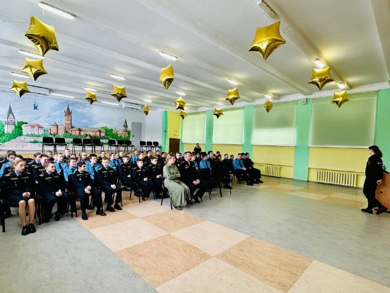 Курсанты Калининградского филиала Санкт-Петербургского университета МВД России провели встречу с кад