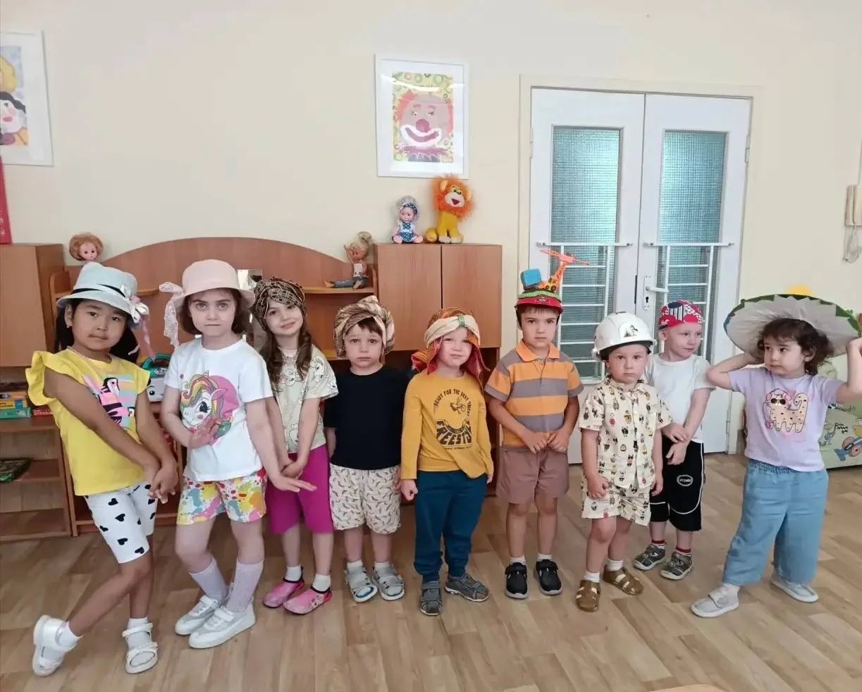Дело в шляпе

✨ В дошкольных группах царит 
атмосфера творчества и волшебства — мы провели необычную