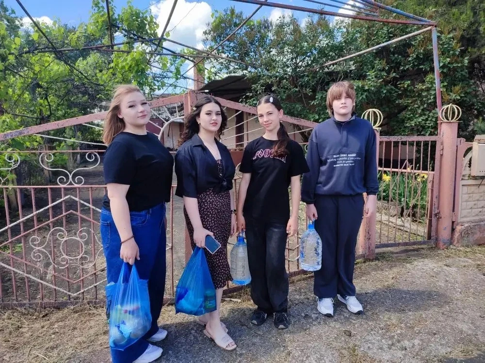 Малые добрые дела! Обучающиеся ГБОУ "Кременевская школа Володарского м.о." оказали помо...
