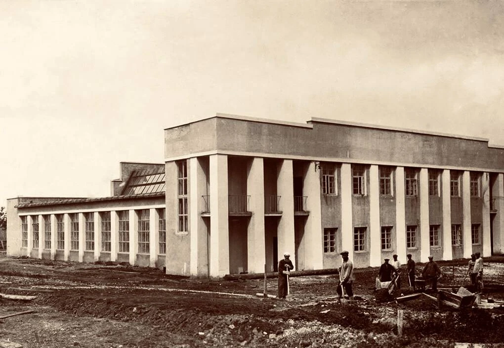 Строительство часового завода

1936 г.

✨ Загадочная Пенза - подписаться