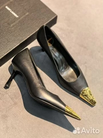 Туфли лодочки YSL Jeanne 7 см каблук премиум
19 500 ₽

✔️кaблук: 7 cм

🚩Tуфли YSl в оригинальном иc