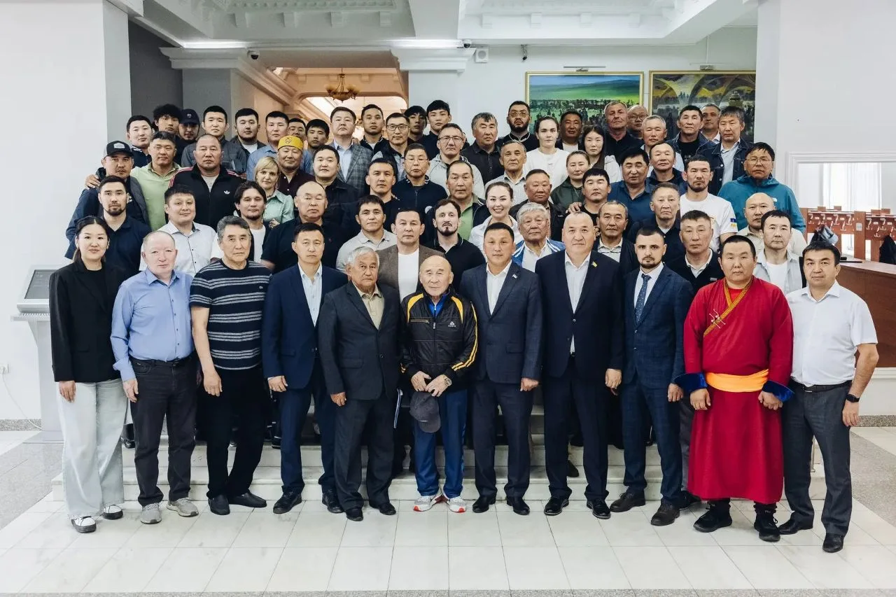 ⚡️⚡️Баир Мункуев избран президентом Федерации спортивной борьбы Бурятии

В Улан-Удэ состоялось отчет