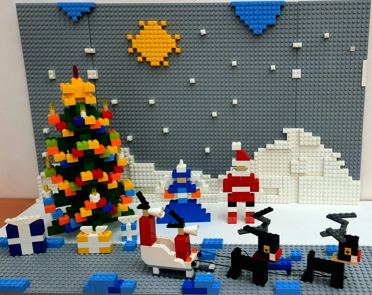 «Lego в Новый год»: Подведены итоги масштабной межрегиональной выставки Друзья, коллеги, участники! 