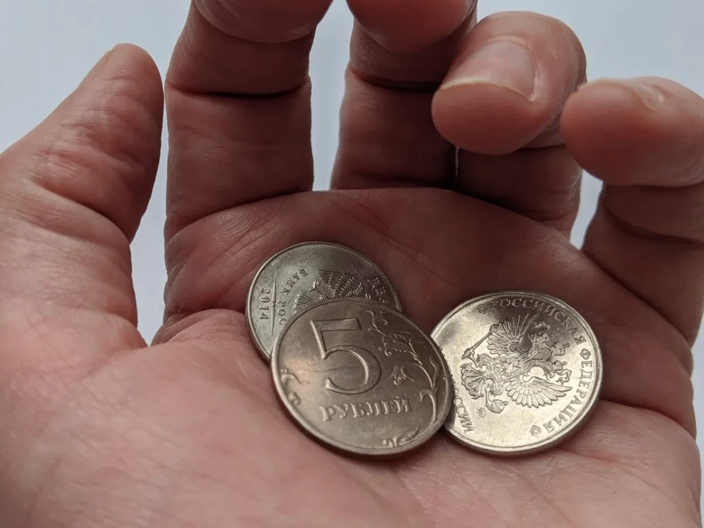 «Экспертиза» денег обошлась пенсионеру из Тулы почти в 7,4 млн рублей