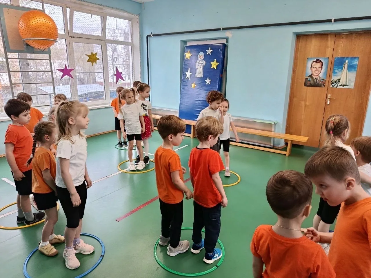 🚀 Космические старты в Корпусе 5  Недавно в Корпусе 5 прошли спортивные развлечения для детей старши