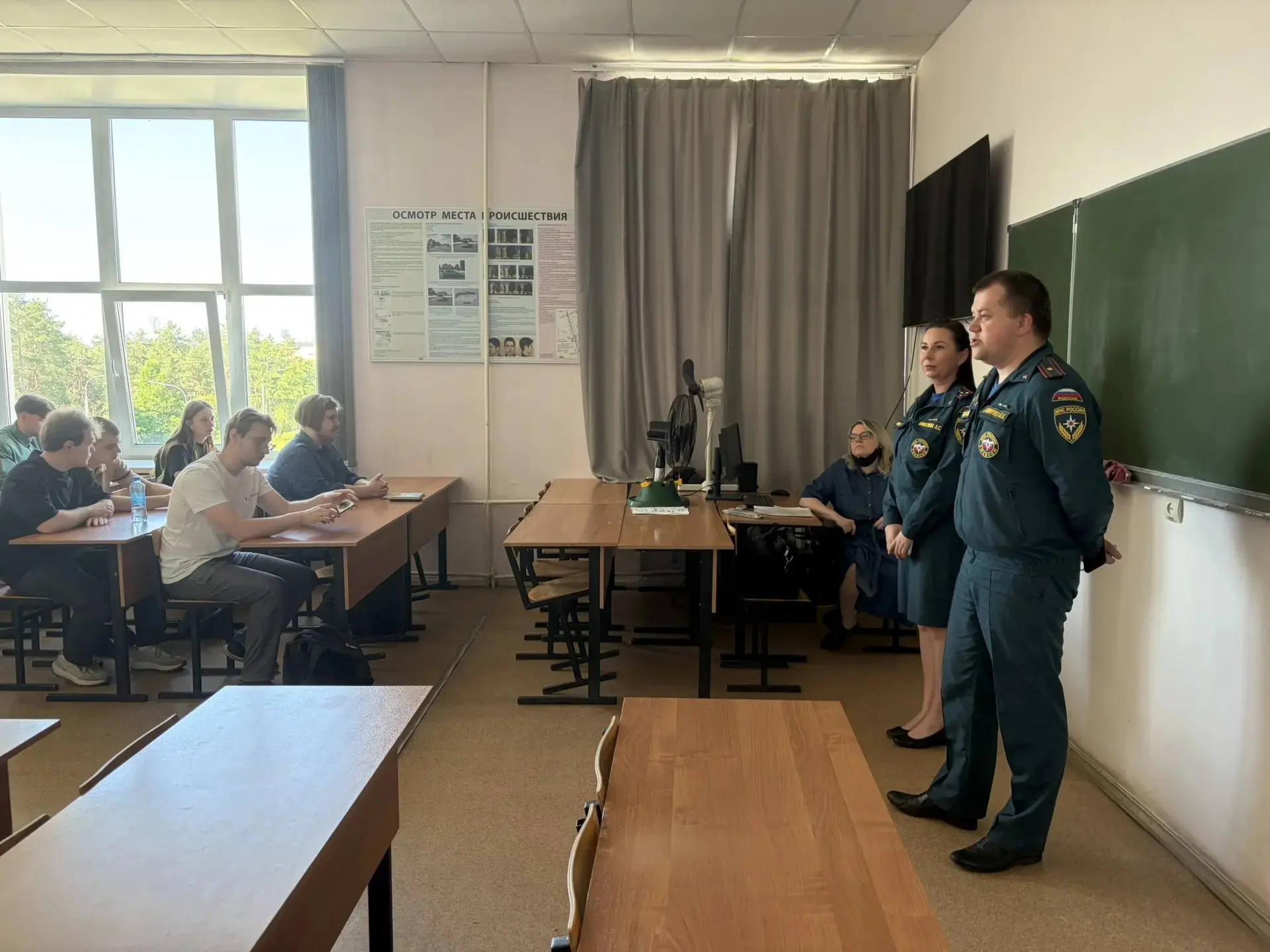 100 вопросов профессионалам
 
Успешным стартапом в профессию делились сотрудники государственного по