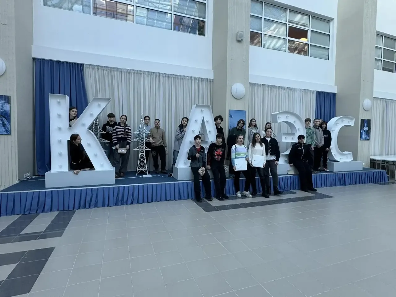 Где рождается свет? Наша поездка на Калининскую АЭС! ⚡️ Сегодня наши ученики  совершили настоящее пу