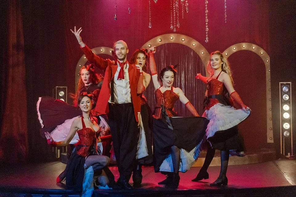🎭 Спектакль «Канкан. Кабаре» (18+)

Шоу должно продолжаться любой ценой! Осталась одна ночь, чтобы 