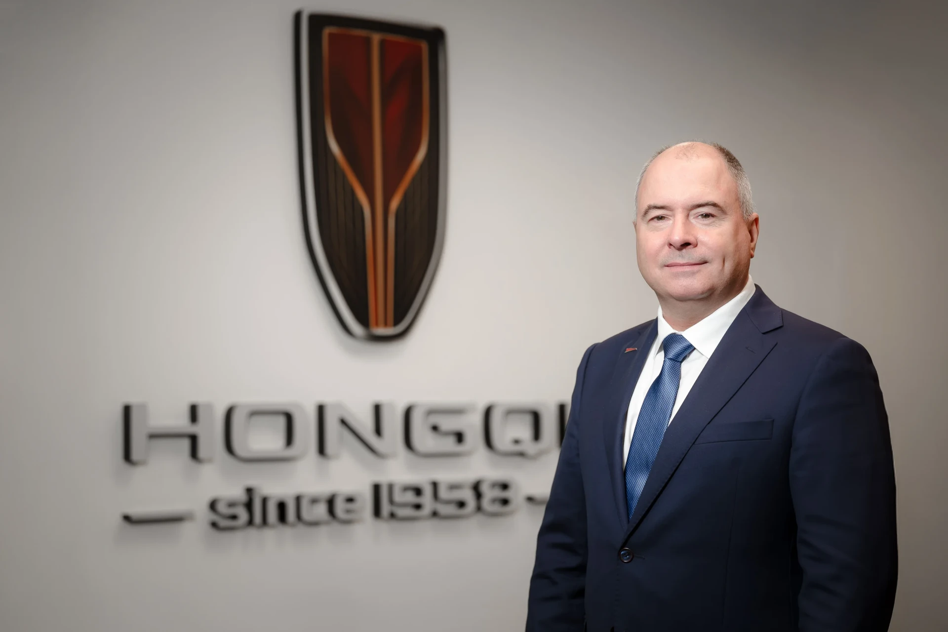 🚗 Исполнительный директор Hongqi рассказал о новых моделях, локализации и конкуренции ...