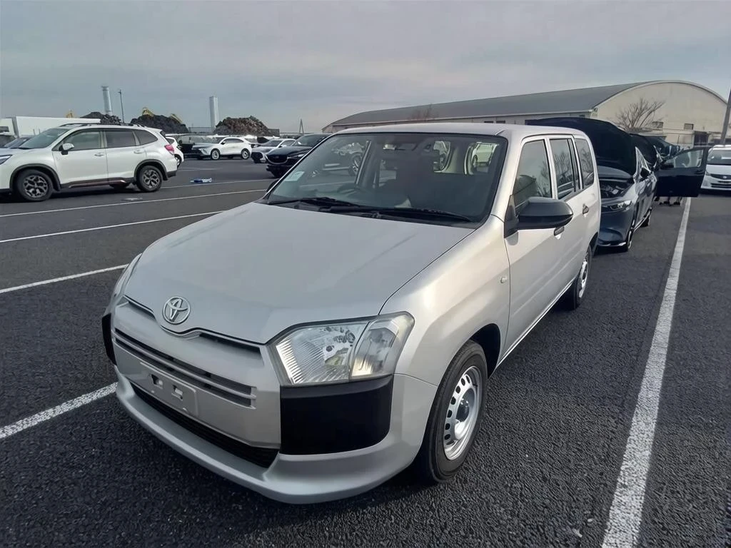 🚗 Toyota Probox 2021 года для нашего клиента Николая из Приморского края.