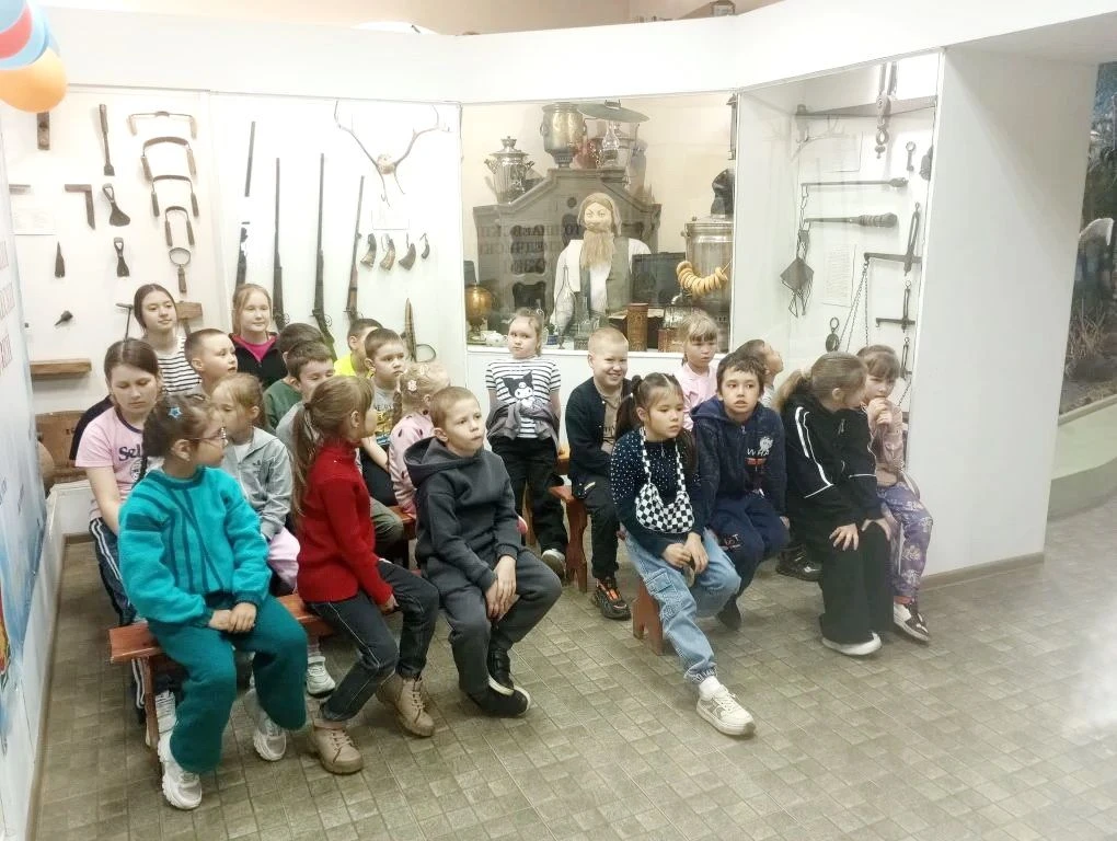 Сегодня воспитанники пришкольного лагеря "Солнышко" МОУ Тоншаевская СОШ , отряды №1 и №...