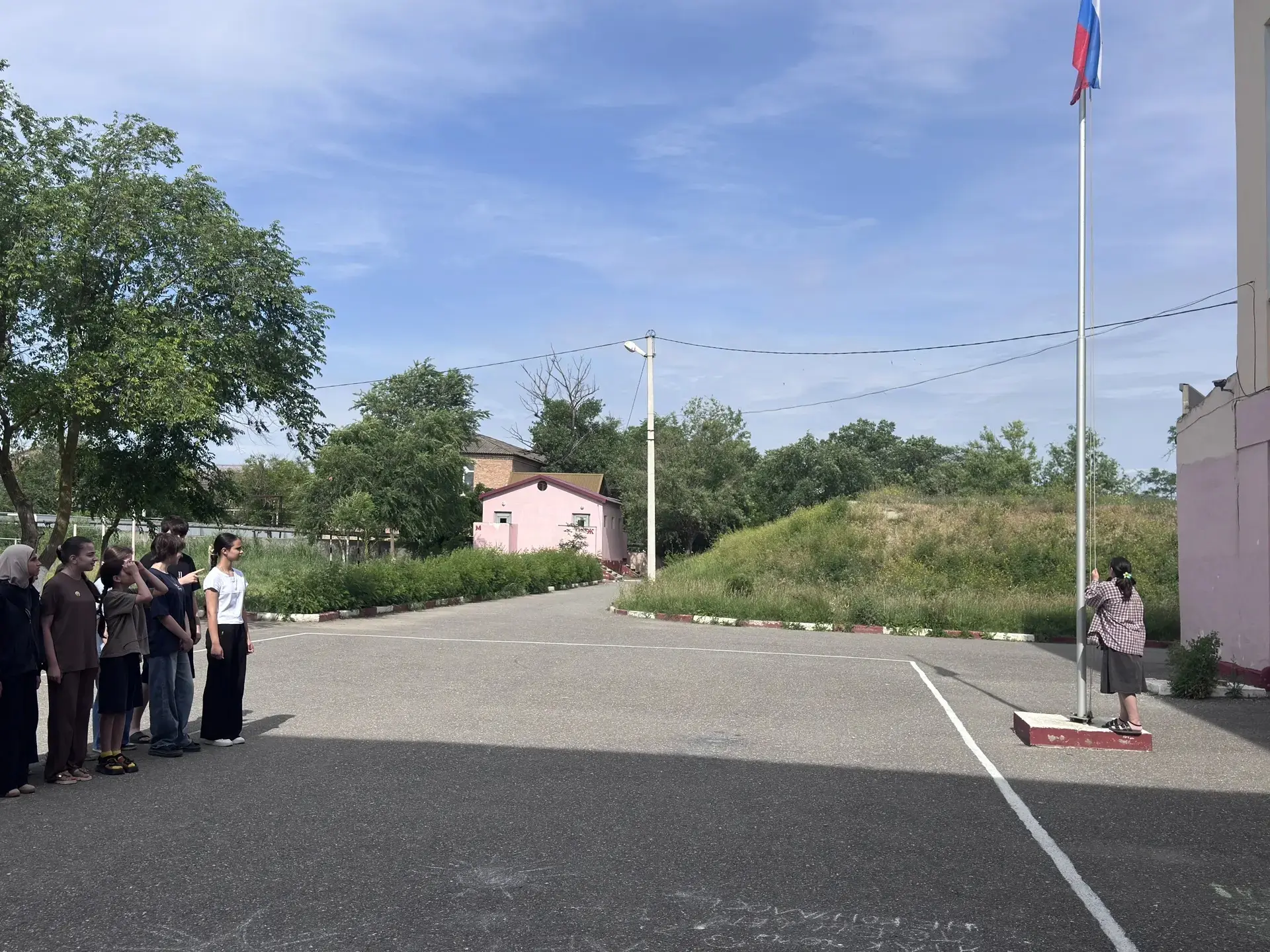 11 июня 2026г. прошел одиннадцатый день в пришкольном лагере «Дружба». Утром состоялась торжественна