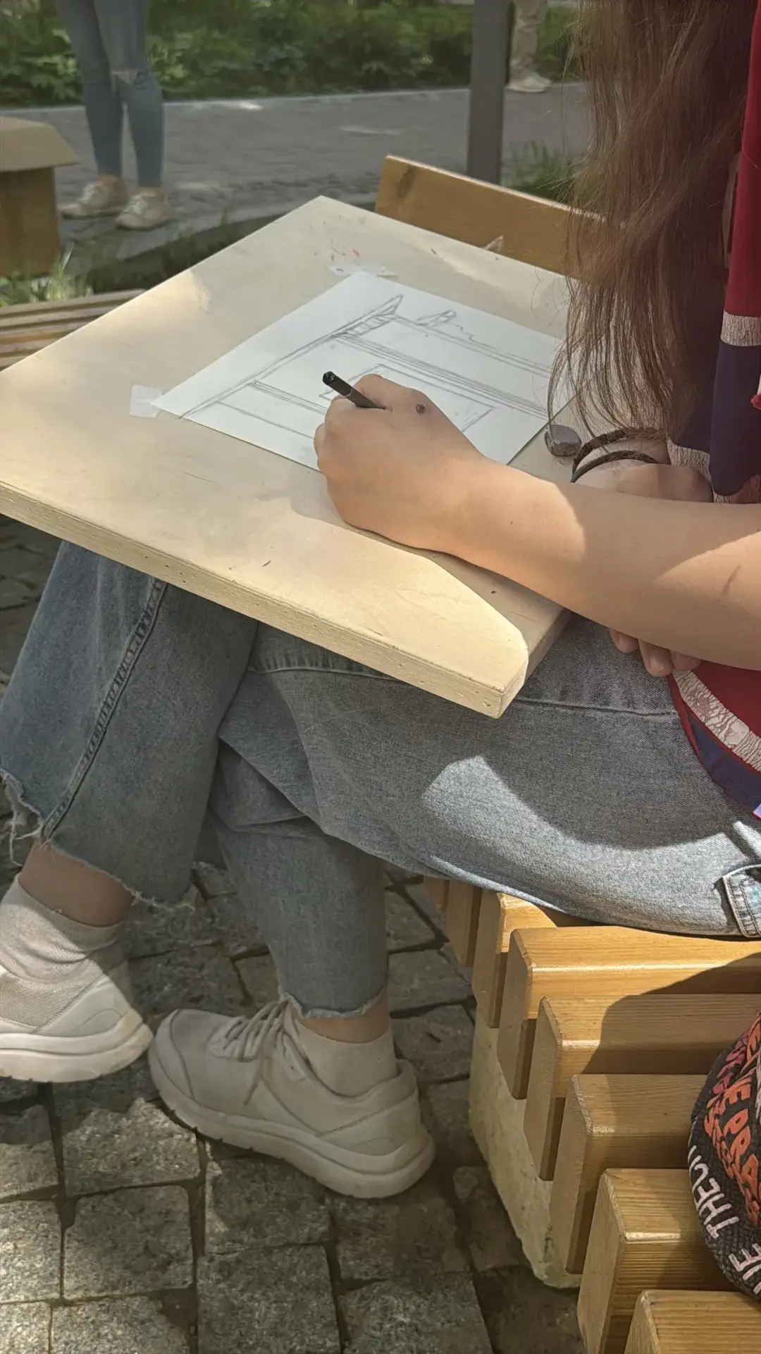 🎨 Кисти, скетчбуки, городские пейзажи и настоящее творческое вдохновение — именно так прошёл Большой