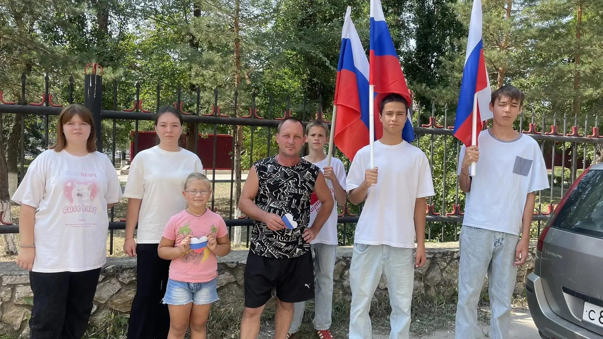🇷🇺 Триколор в сердце города!
