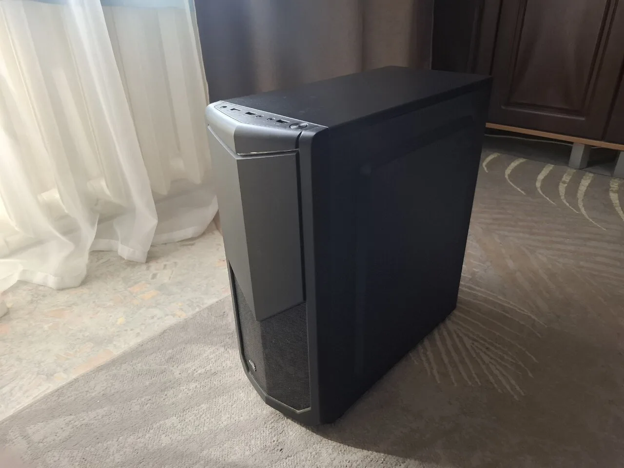 Продам компьютер AMD Ryzen 5 1400 GTX 1060 3GB, б/у, 30.000 рублей