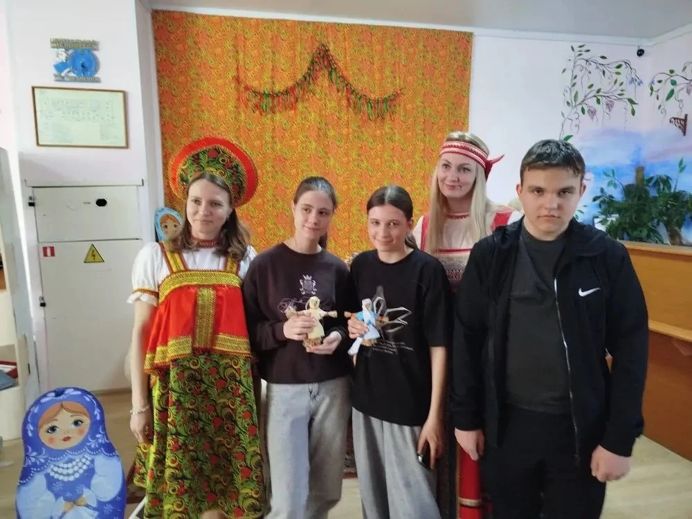 17.04.2026 учащиеся и классные руководители 7А, 7Г и 6Д классов посетили  самую атмосферную ночь год