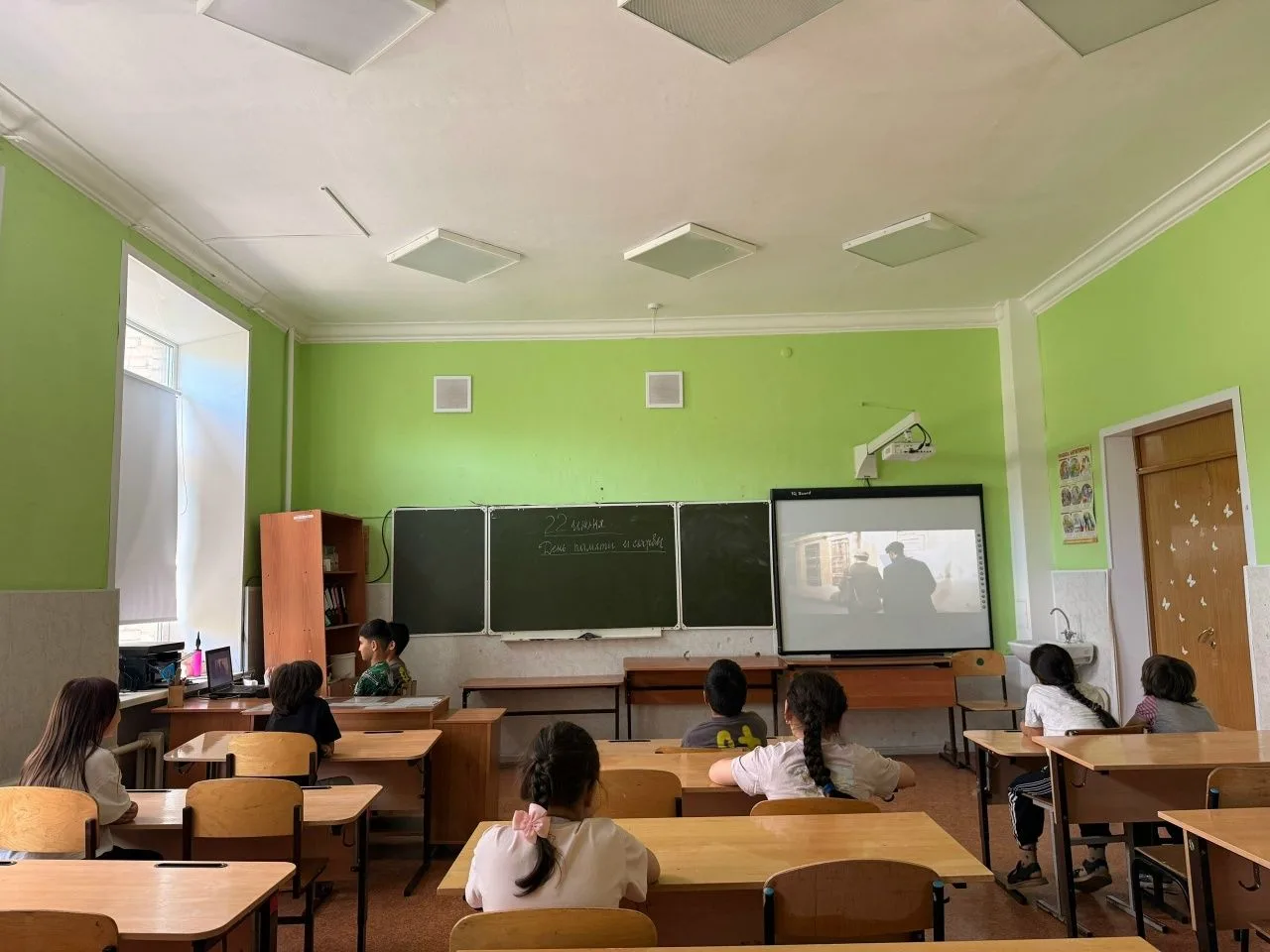 День памяти и скорби: Кинолекторий, который тронул до глубины души  
 
22-го июня мы провели особенн
