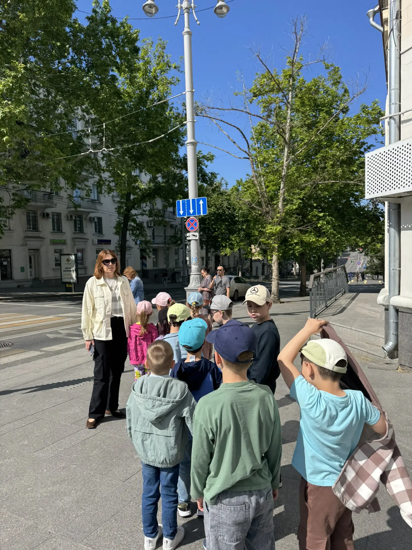 🏛 В преддверии праздника — Дня города Севастополя  — наши ребята отправились на экскурсию по площад