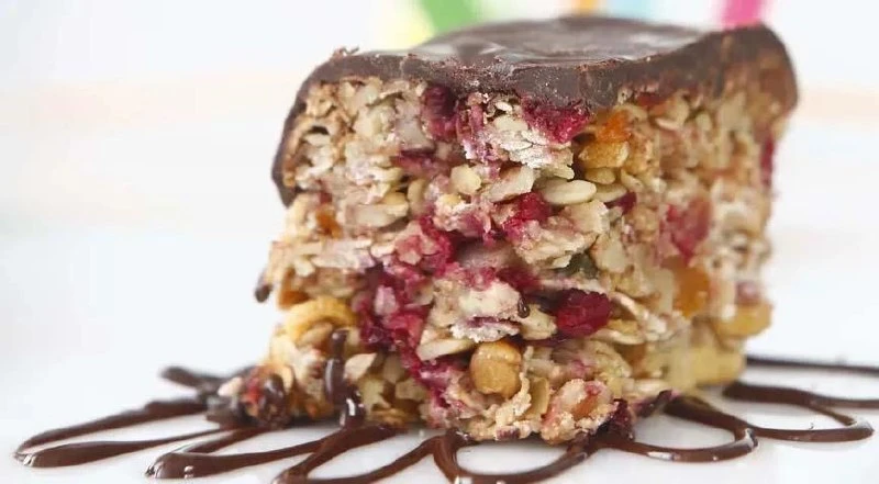🍫 Батончики из хлопьев с клюквой