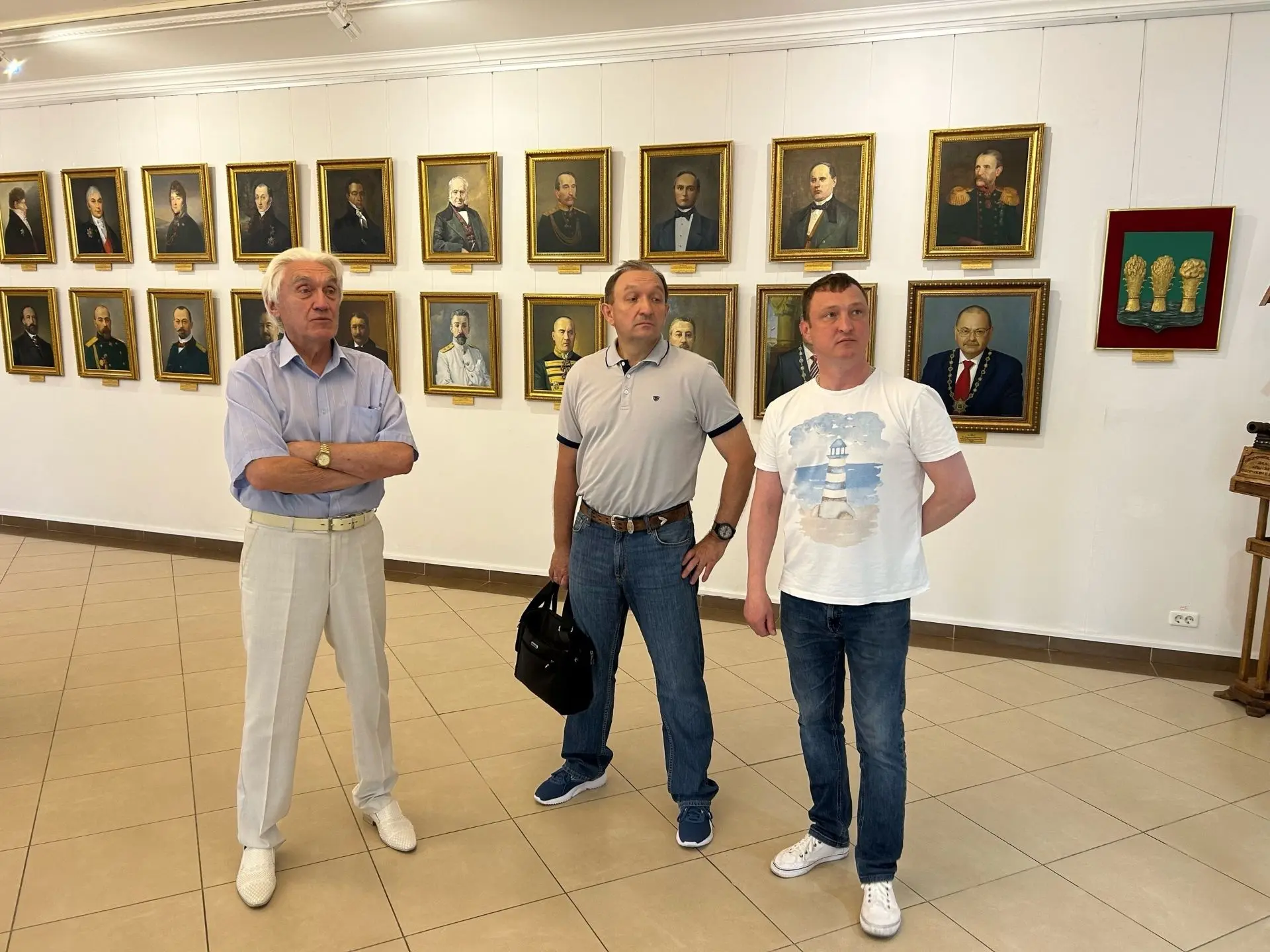 Сотрудники МЧС посетили Пензенскую картинную галерею и её филиалы!