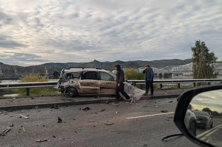 Три девушки погибли в аварии на Дубровинского — столкнулись шесть автомобилей