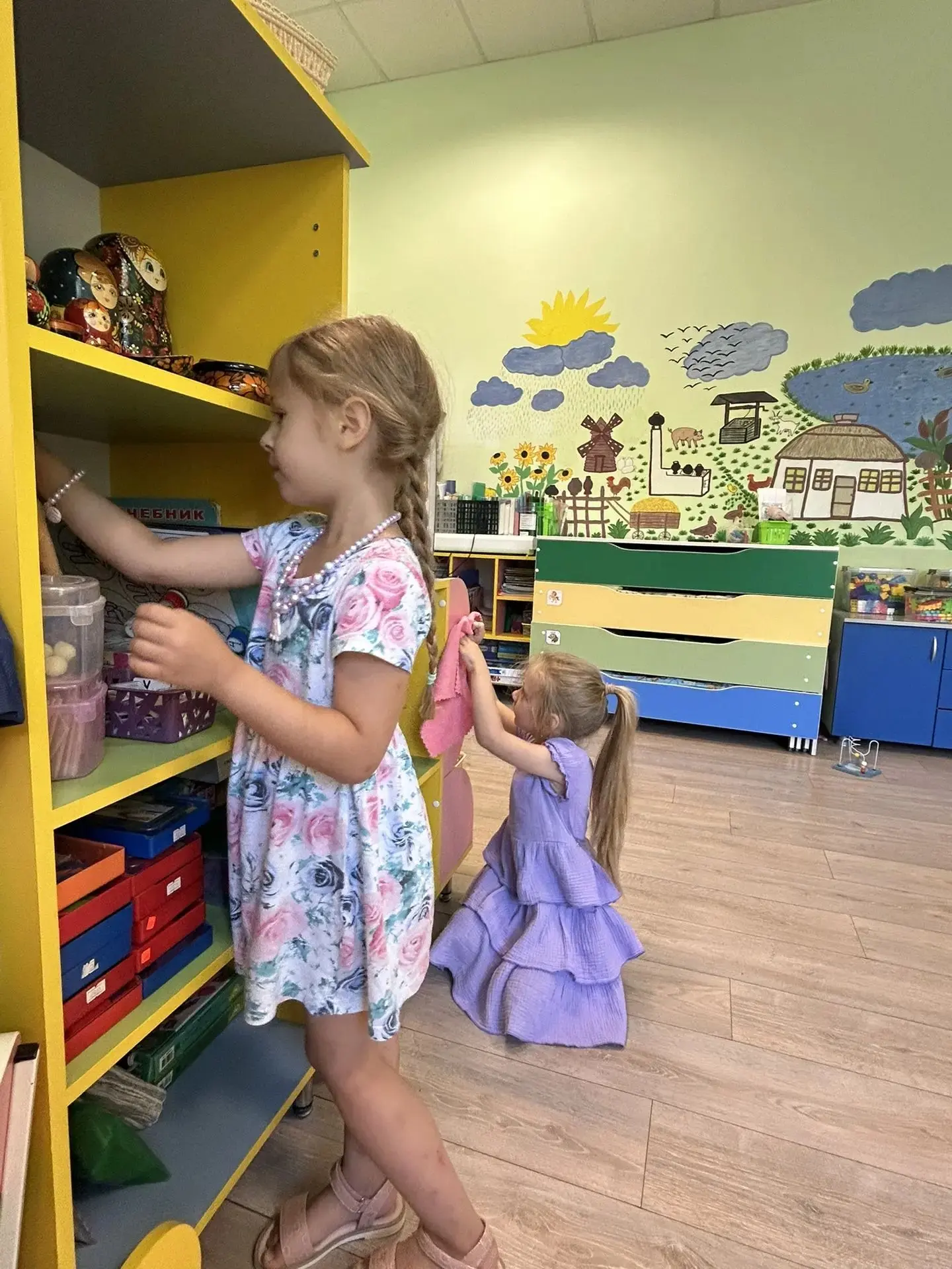✨Неделя добрых дел в нашем детском саду продолжается!

👫Наши воспитанники с радостью участвуют в де