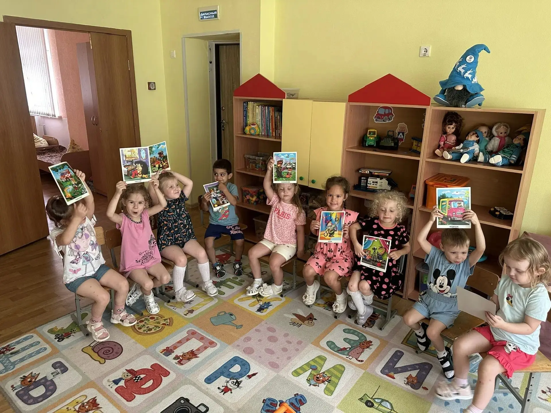 В группе №4 прошла тематическая неделя «Мир профессий».🧑🏼‍⚕️👩🏼‍🌾