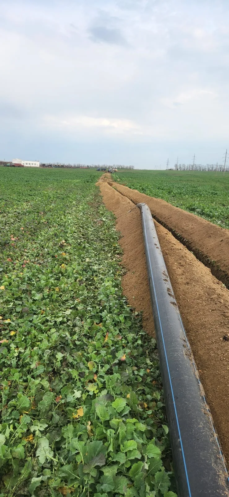 🔧Ставрополькрайводоканал завершил капремонт 1,8 км водовода между насосными станциями поселков Право