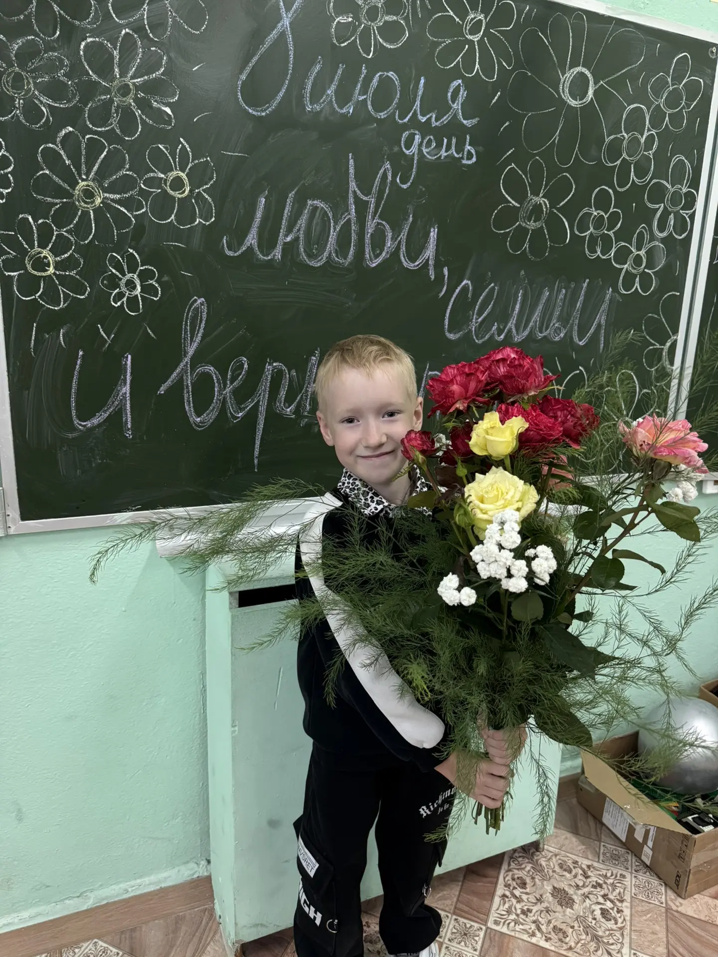 Замечательный и по-настоящему насыщенный день прошёл в школьном лагере «Орлята России»! Ребята ярко 
