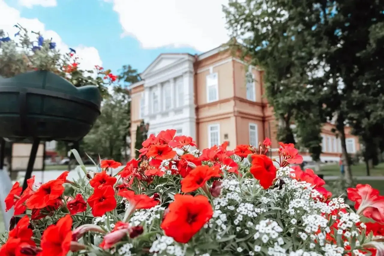 ☕ Доброе утро!

Всем отличного летнего рабочего дня  ☀️ 


ПОДПИСЫВАЙТЕСЬ НА НАШ КАНАЛ в МАХ