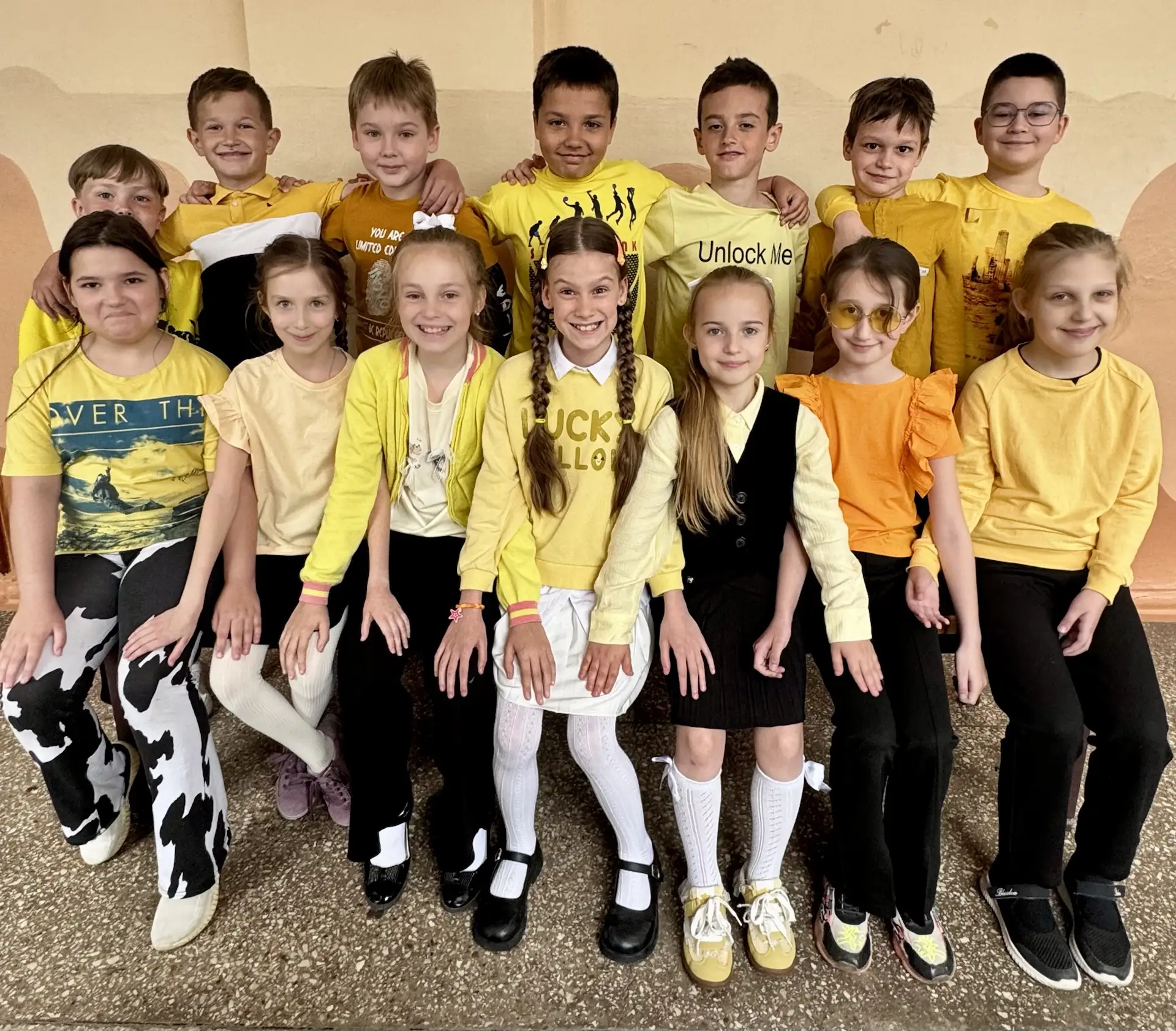 Невероятно радостный и яркий день ☀️ Море эмоций и отличного настроения 🌟 Total Yellow...