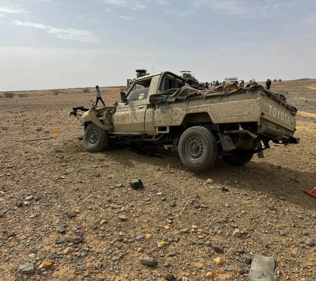🌴🇲🇱 Азавадские "просто пастухи" заявляют о подрыве MRAP VP-11 и пикапа ВС Мали к югу...