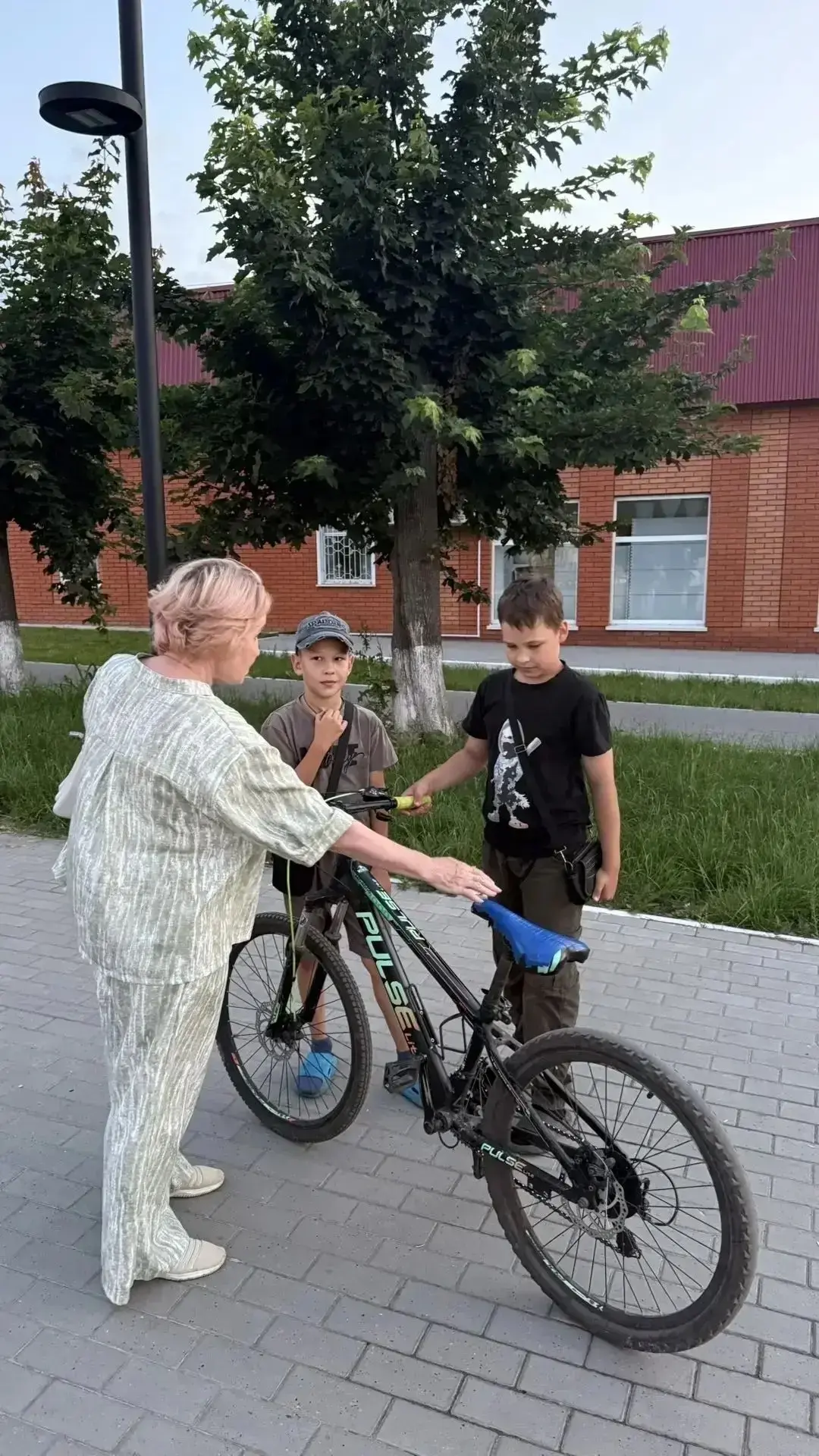 🛡️Внимание, дети! Как родители 7-х классов встретили вечер на страже безопасности🛡️
