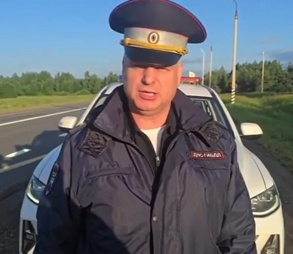 В массовом ДТП с большегрузами под Переславлем погибла женщина 

Смертельное ДТП под Переславлем. Ав