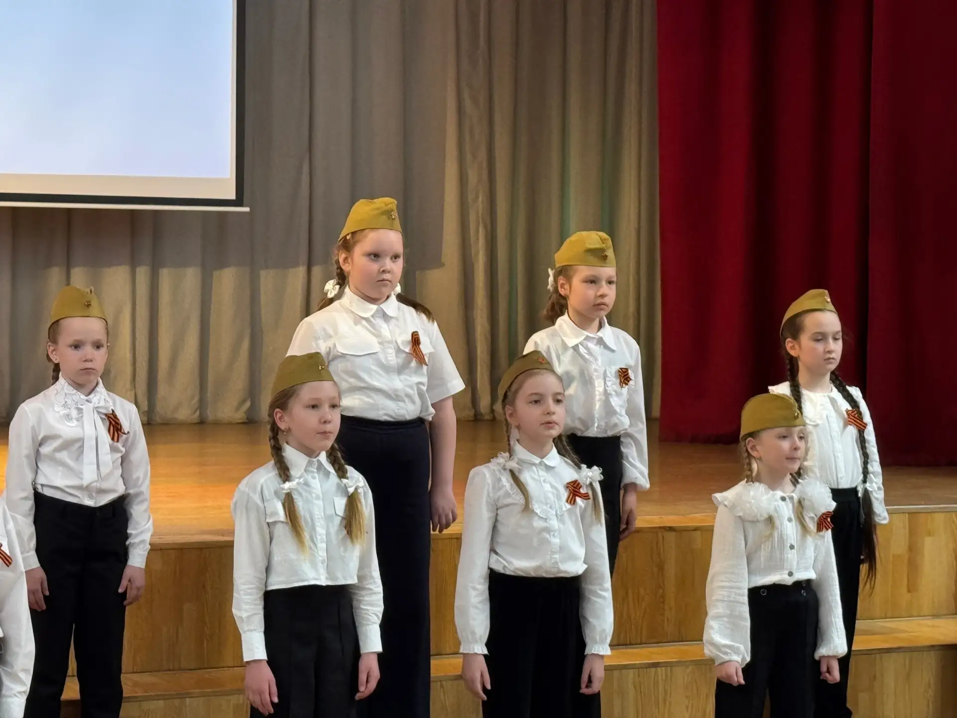 🎵 Эстрадный хор «Настроение» - призёры Международного фестиваля-конкурса «Битва хоров»!   📅 7 мая 20