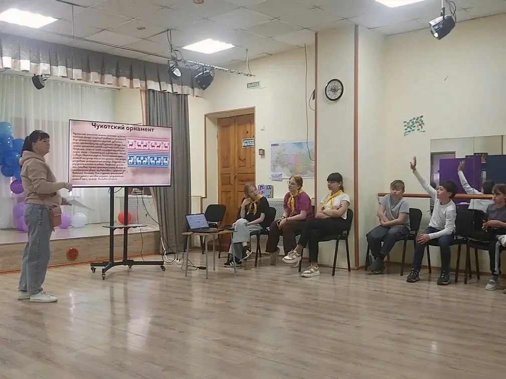 ✨ Во второй день летнего лагеря дети познакомились с народами, которые проживают на тер...