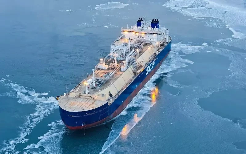 Второй в серии российский арктический танкер-газовоз «Константин Посьет» приняли в эксплуатацию

На 