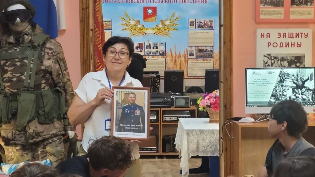 Кущевские школьники передали «Эстафету памяти»🚩  🚲11 мая участники «Эстафеты памяти» сделали останов