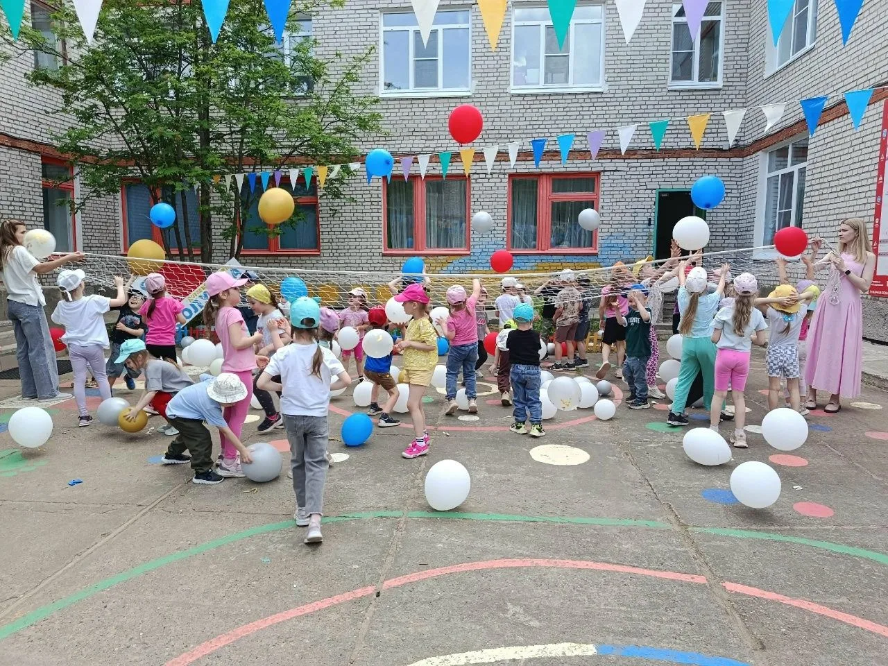 МАДОУ «Детский сад 11 общеразвивающего вида» г. Печора
Обзор мероприятий с 08.06.2026 по 12.06.2026
