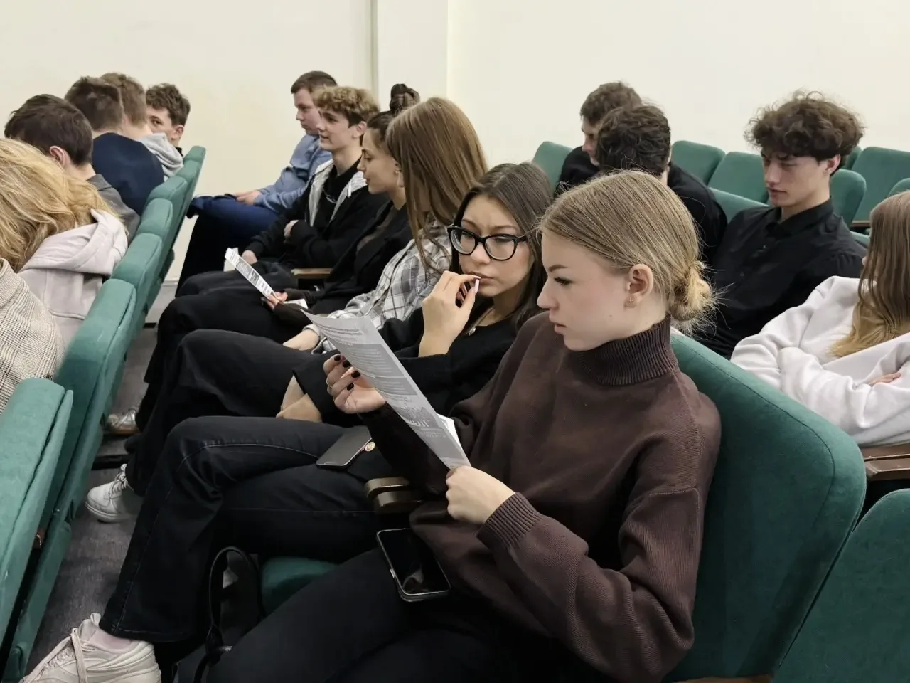 ✨ФСИН открывает двери для старшеклассников!  Знакомство с профессией начинается со школьной скамьи. 