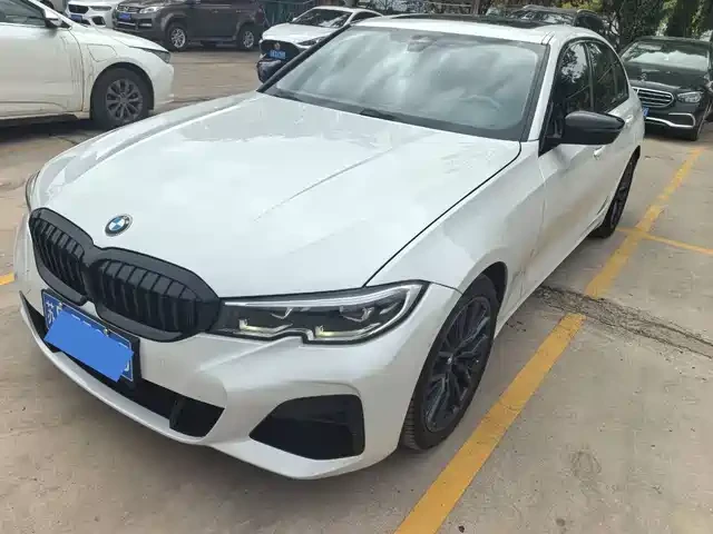🚗 BMW 2020